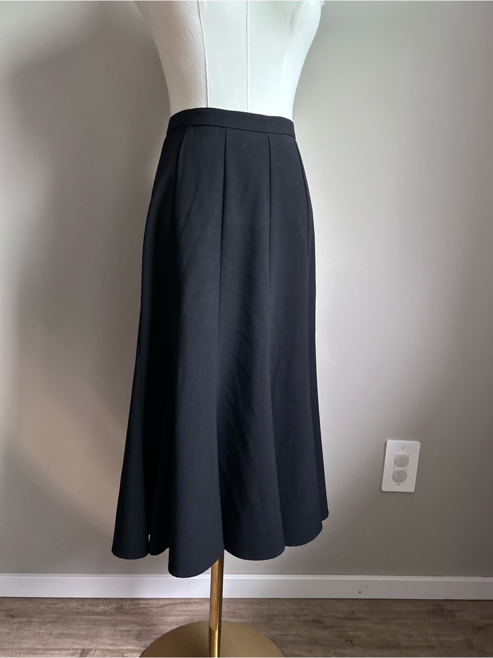 Classic Black A-Line Midi tulip twirl Skirt